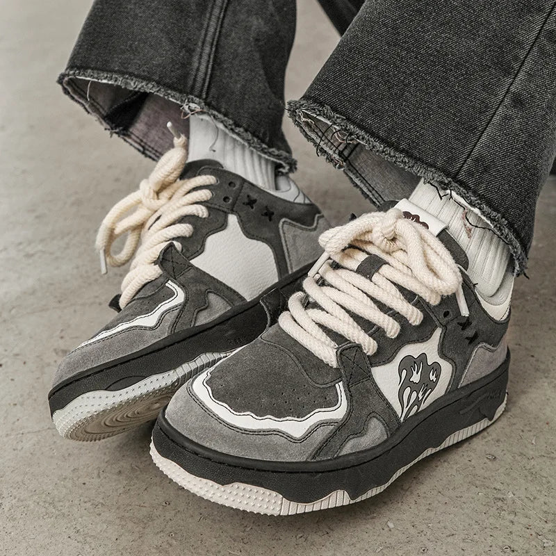 Women Shoes Men Retro Hip-hop Punk Goth Volcano Skateboard Shoes Fashion Sneakers Couple Students Outdoor Sports Casual Shoe